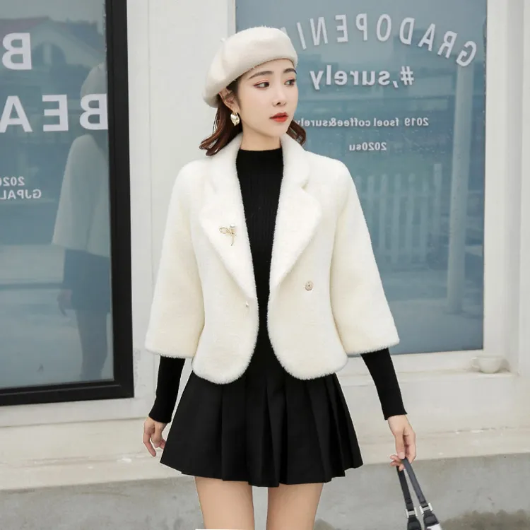 小香风毛呢外套女短款秋冬季白色小个子气质显高毛绒新款冬装外套