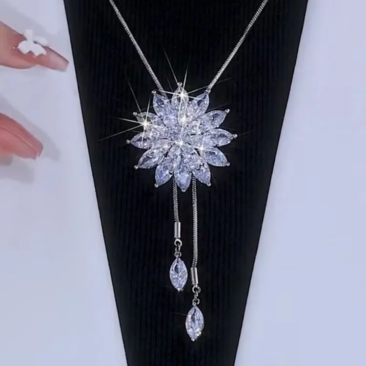 铜合金项链 雪花毛衣链长款项链秋冬百搭高档奢华优雅时尚配饰女