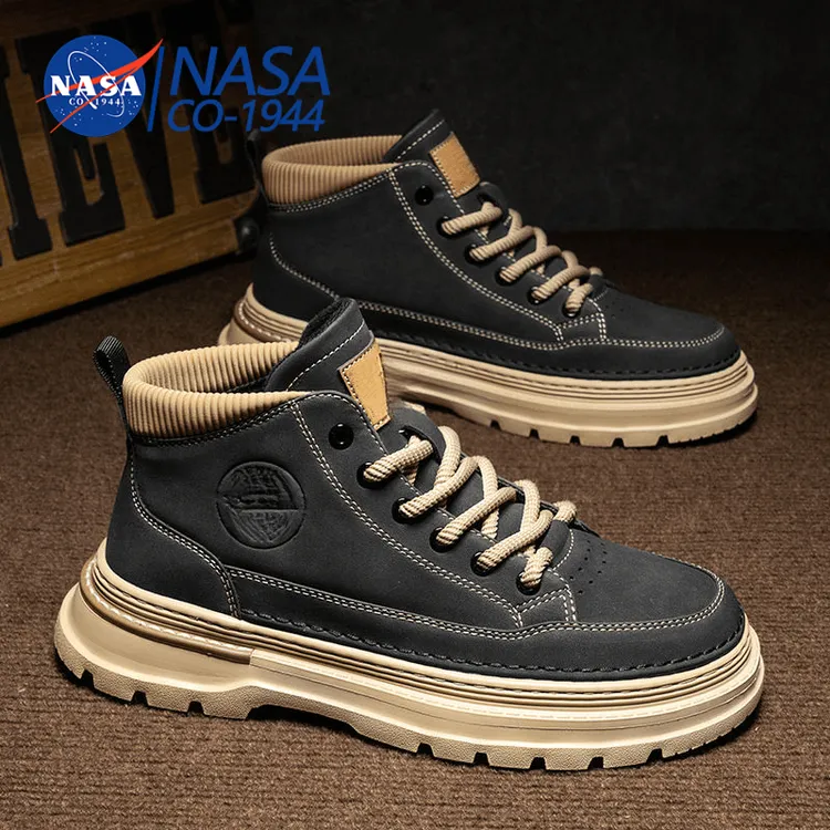 爆款高帮防水防滑厚底英伦风复古耐磨加厚马丁靴男士增高男棉鞋