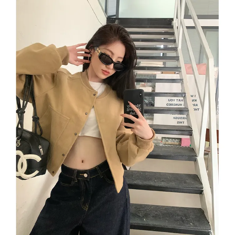 卡其色国风高级感棒球服短外套女装春秋2025爆款宽松百搭长袖夹克
