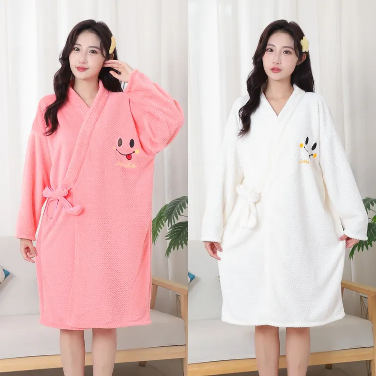 新款时尚可穿式系带浴袍睡袍吸水速干浴巾不掉毛柔软舒适成人裕裙