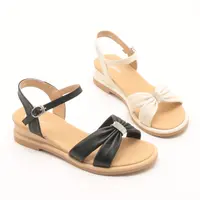 夏季新款真皮低跟凉鞋舒适软底坡跟百搭露趾防滑女鞋3798