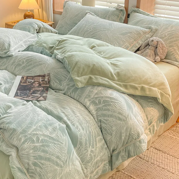 A类母婴级230克加厚立体雕花牛奶绒四件套高级感保暖冬季法莱绒