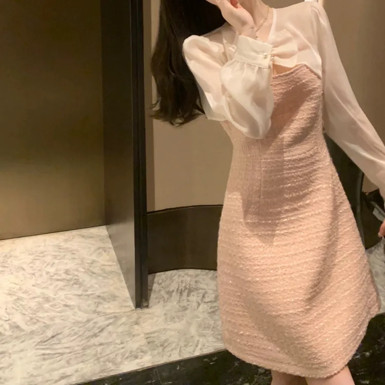 方领连衣裙裙子显瘦气质长袖针织复古法式夏季春季收腰修身泡泡袖