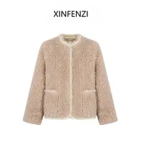 【追光而来】 XINFENZI 简约实穿圆领款皮毛一体外套 WJK34213