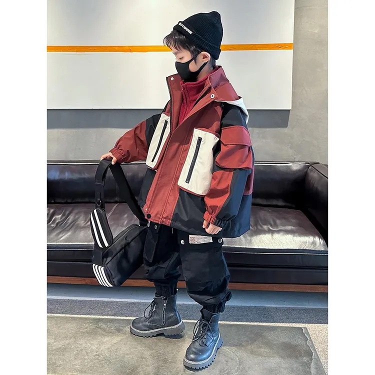 儿童装男童冲锋衣2026新款三合一可拆卸夹棉外套男孩秋冬款中大童