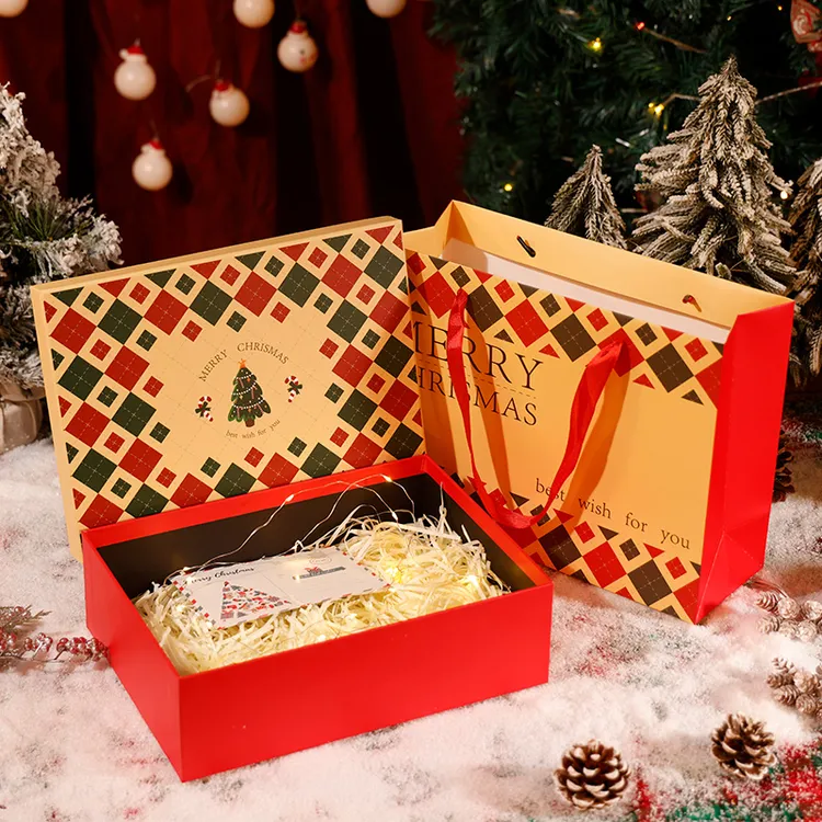 2025新款圣诞盒子天地盖礼品套盒围巾袜子圣诞节礼物包装盒空盒
