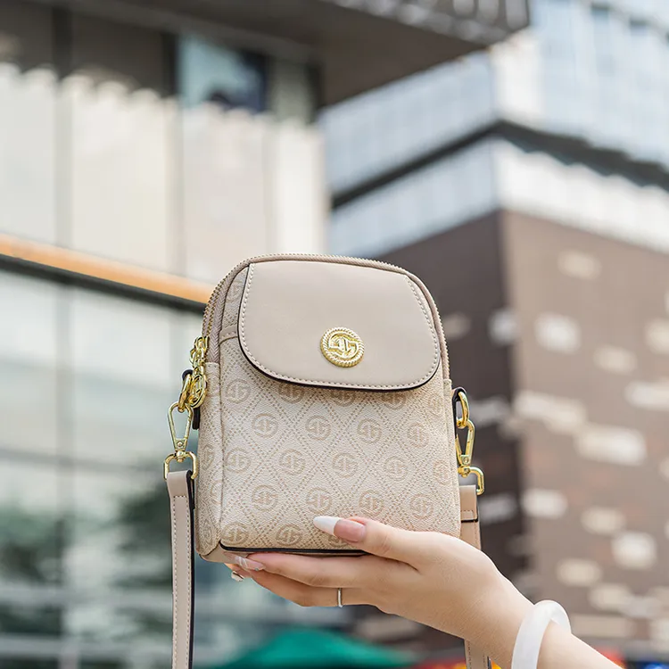 GELANDAI戈兰黛2025新款女包手机包百搭时尚贝壳印花单肩斜挎小包