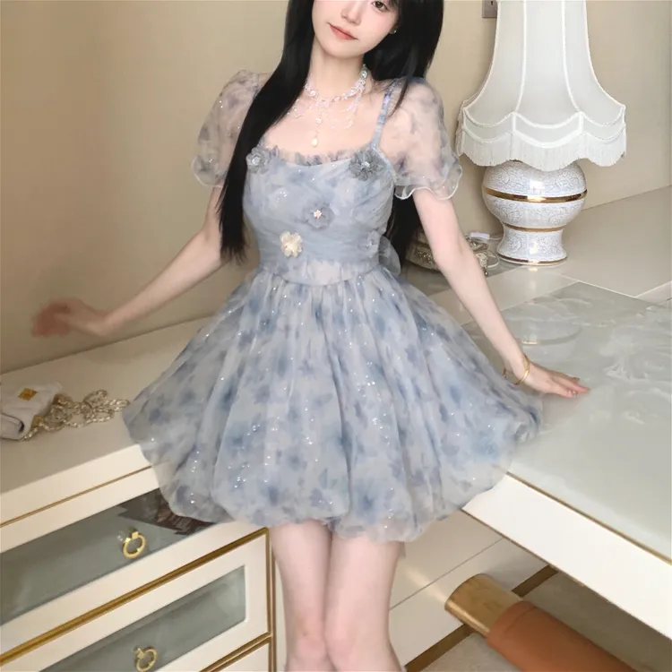 新款夏季纯欲方领小个子甜樱奶霜碎花蓬蓬公主裙欧根纱辣妹连衣裙