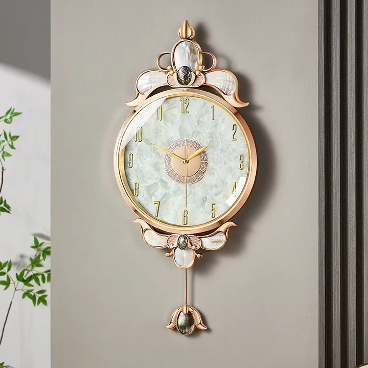 大号客厅挂钟2025新款现代欧式轻奢装饰墙静音石英钟创意餐厅时钟