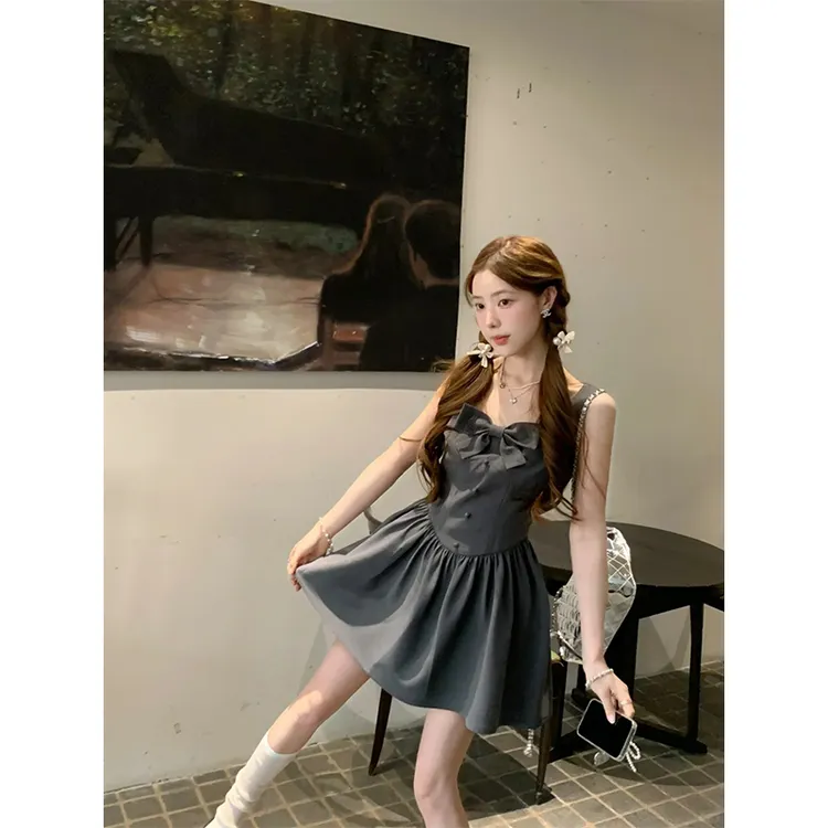 法式生日小众蝴蝶结设计气质高级连衣裙女2024夏季新款收腰显瘦裙