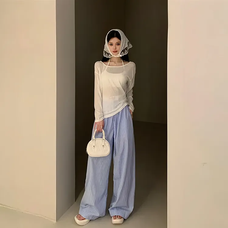 2024夏季慵懒风超好看白色简约圆领微透T恤女搭配时尚高腰阔腿裤