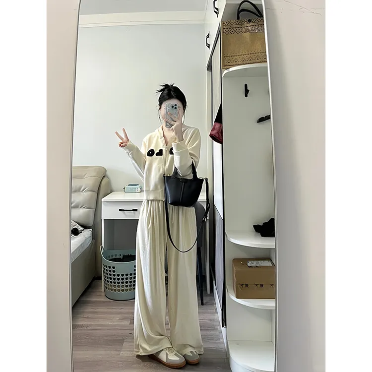 2024春季新款辣妹短款帽衫学院风字母设计感连帽卫衣外套阔腿裤女