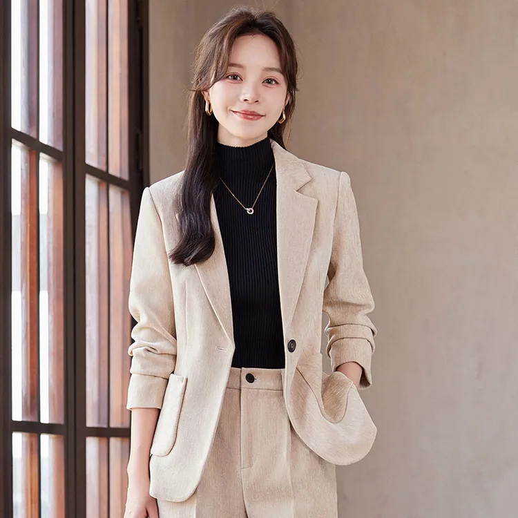 高级感轻奢灯芯绒西装套装女2024秋冬新款气质减龄洋气西服两件套