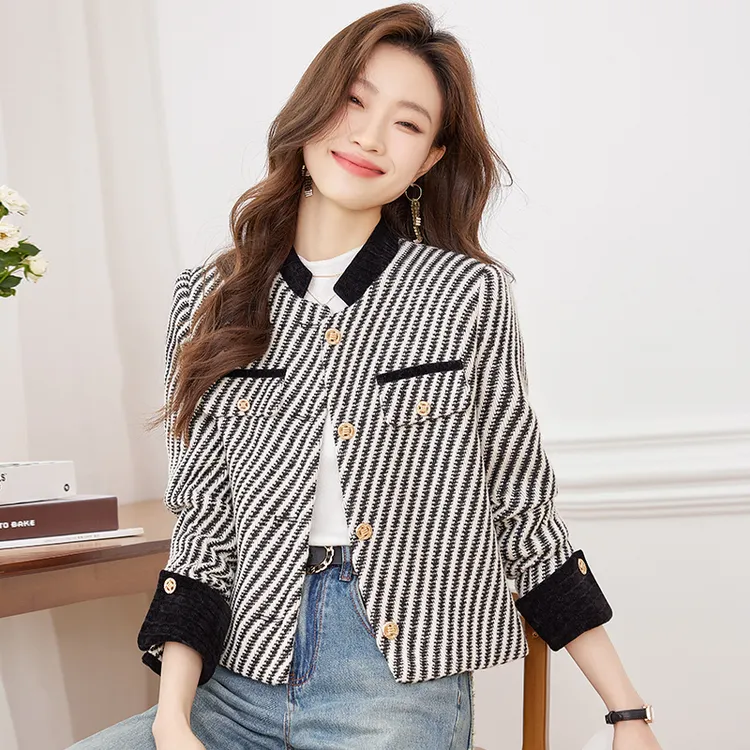 小香风短款西装外套女小个子2023新款时尚气质女神范休闲西服上衣