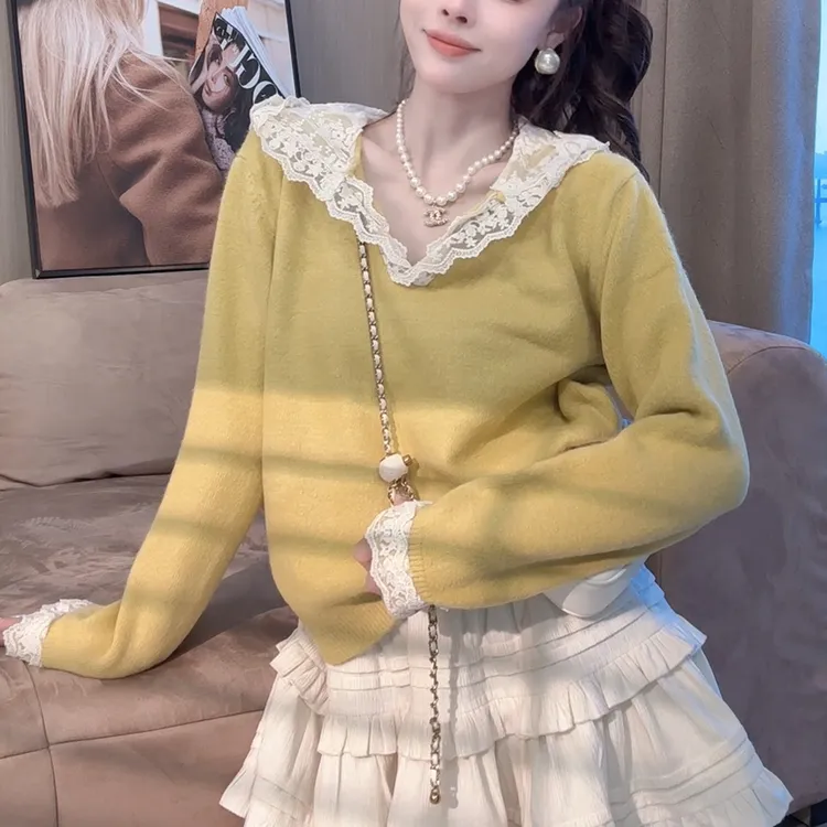 2026时尚新款百搭长袖连帽拼接蕾丝百搭慵懒风套头针织上衣H3-22