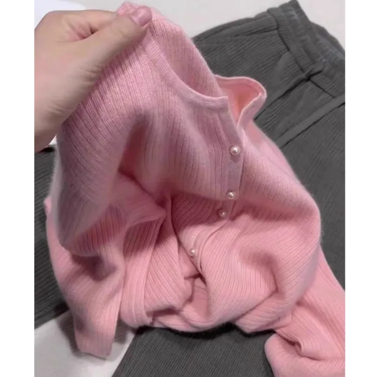 韩系温柔粉色针织开衫女2026新款上衣气质百搭时尚毛衣外套F6-49