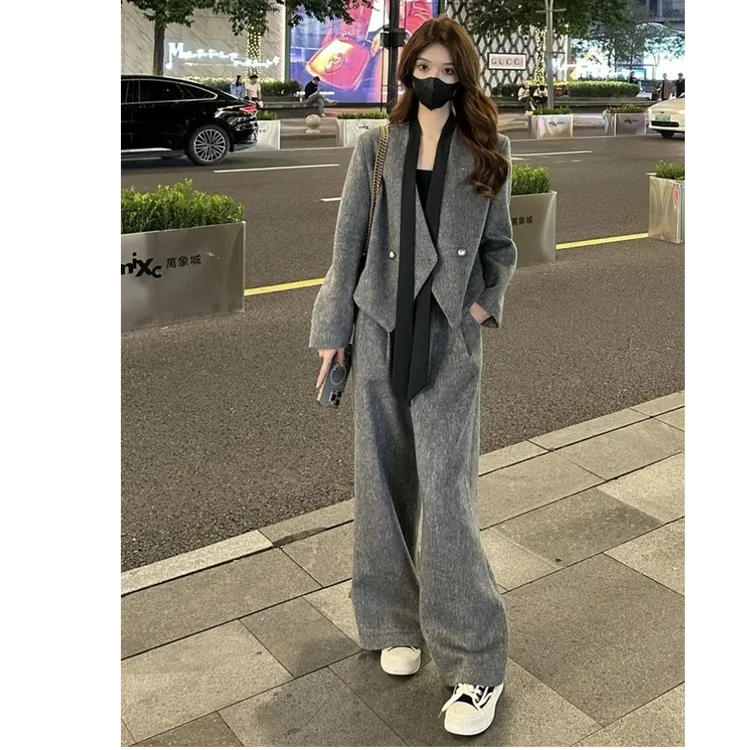 小个子气质时尚套装女秋冬V领毛呢外套休闲直筒阔腿裤复古两件套