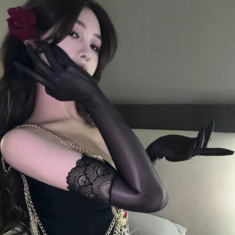 蕾丝超滑手丝高密油亮黑丝袜分指手套性感黑丝 cos男女长筒网红