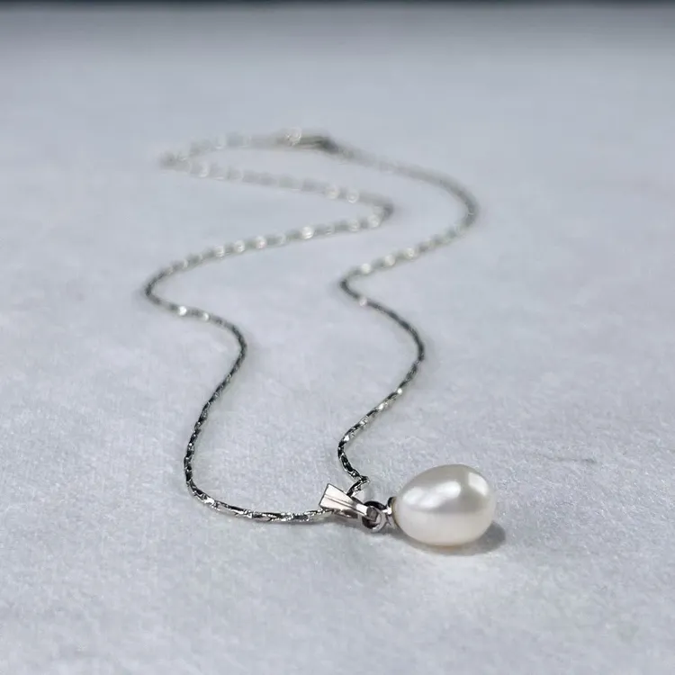 珍珠7.5mm吊坠白色小清新时尚送妈妈送女友节日礼物简约