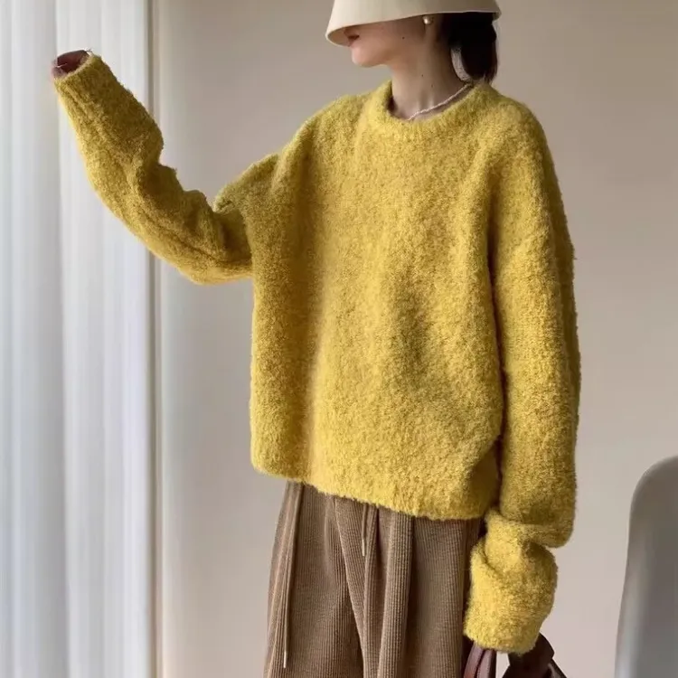 高级感2025春秋新款爆款圆领套头宽松保暖毛衣女慵懒针织衫上衣女