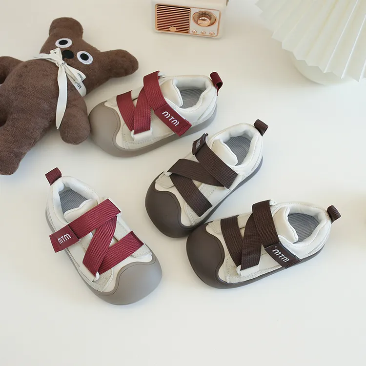 儿童运动鞋2025春秋新款韩版男童时尚交叉带休闲鞋女童软底学步鞋