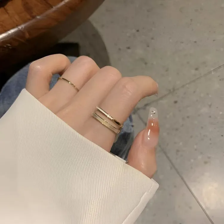 合金戒指 显手细~轻奢两件套戒指女ins个性高级感精致滴釉指环潮