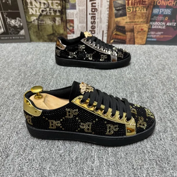 2025欧货精品男鞋烫钻美人头时尚潮流男士板鞋舒适软底潮流休闲鞋