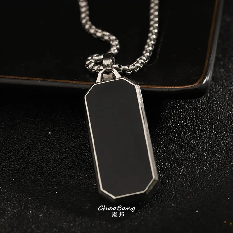 钛钢项链 钛钢不掉色黑牌项链男小众简约配饰个性高级感时尚饰品