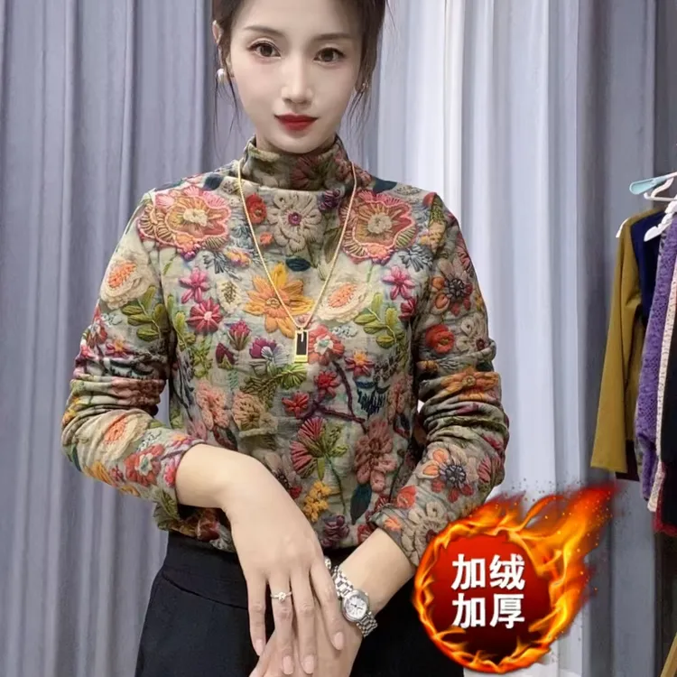 加绒保暖半高领洋气印花显瘦打底衫2024秋冬新款百搭修身内搭上衣