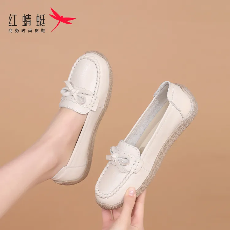 红蜻蜓女鞋秋款软皮软底白色豆豆鞋一脚蹬懒人皮鞋女百搭牛皮单鞋