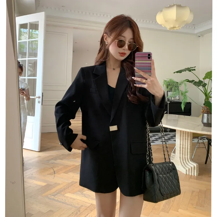 小蚂蚁黑色高级感西装外套女士高端大气休闲春秋新款后开叉小西服