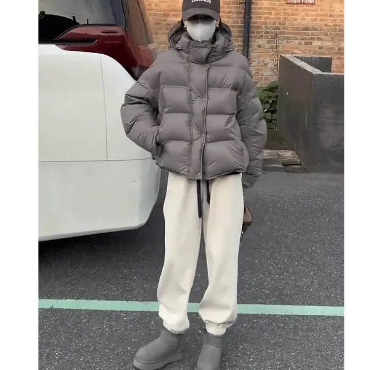 泡芙龟背黑色短款羽绒服女冬季新款连帽加厚时尚保暖面包服外套女