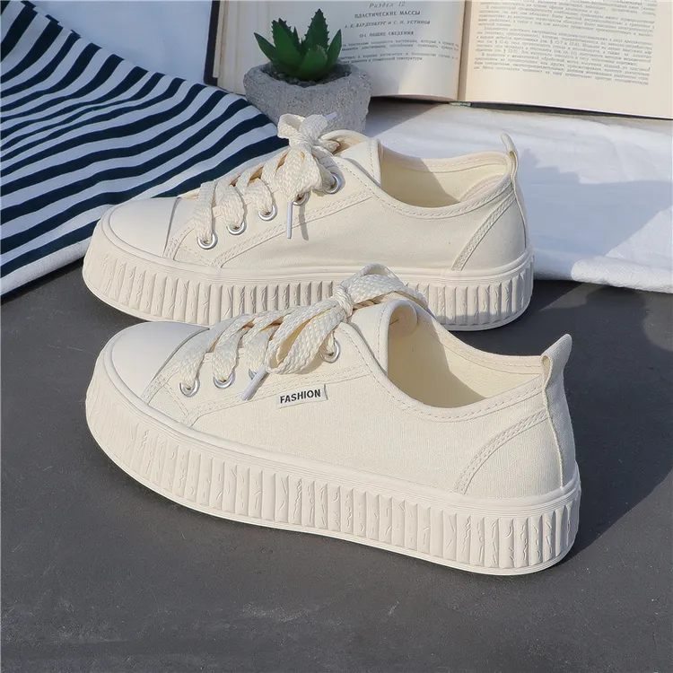 小白鞋女休闲透气学生2023年夏季百搭薄款新款厚底帆布板鞋子ins