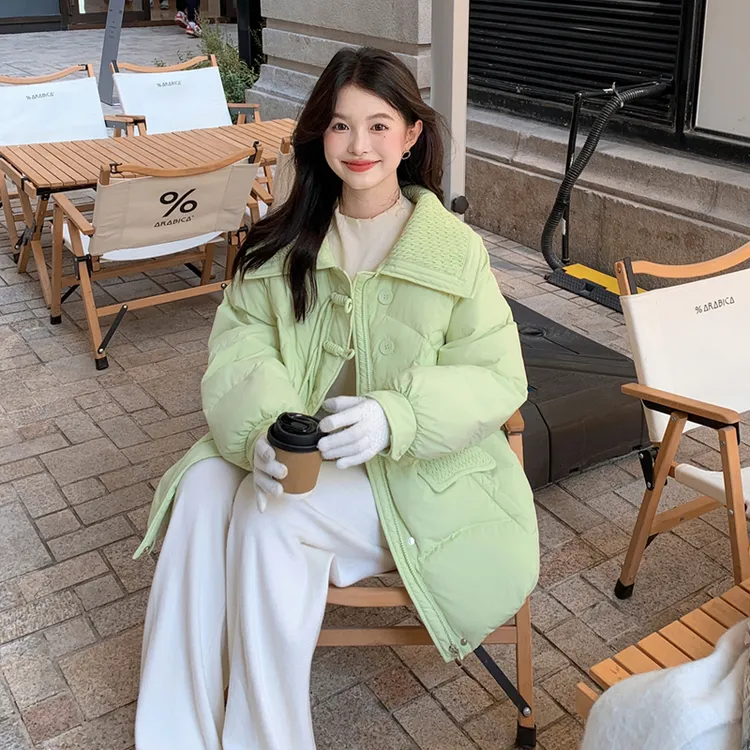 DEJIBVU/大季胖mm200斤新加肥加大码羽绒服小香风显瘦轻薄短8802