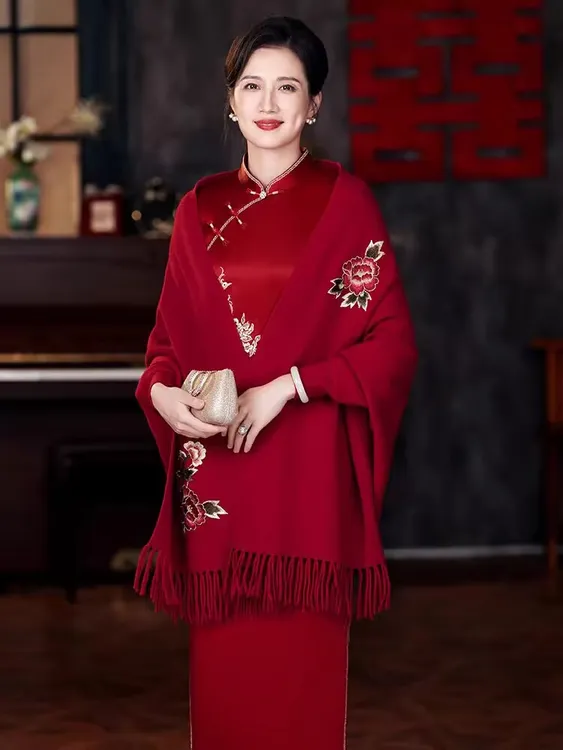 羊绒婚宴新款红色带袖披风婆婆礼服披肩婚礼秋冬妈妈外套旗袍斗篷