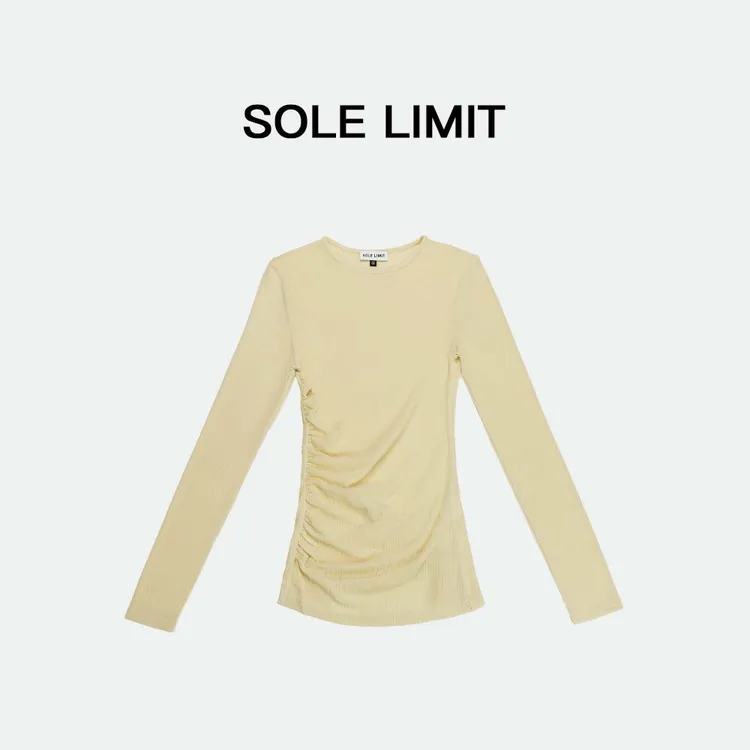Solelimit不规则抽褶长袖衫褶皱设计精致女士圆领长袖T恤打底衫