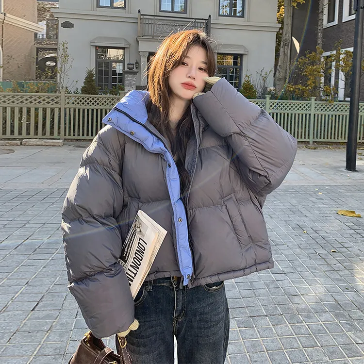韩版灰蓝撞色羽绒服女2025冬季新款超好看肯豆风小个子短款面包服
