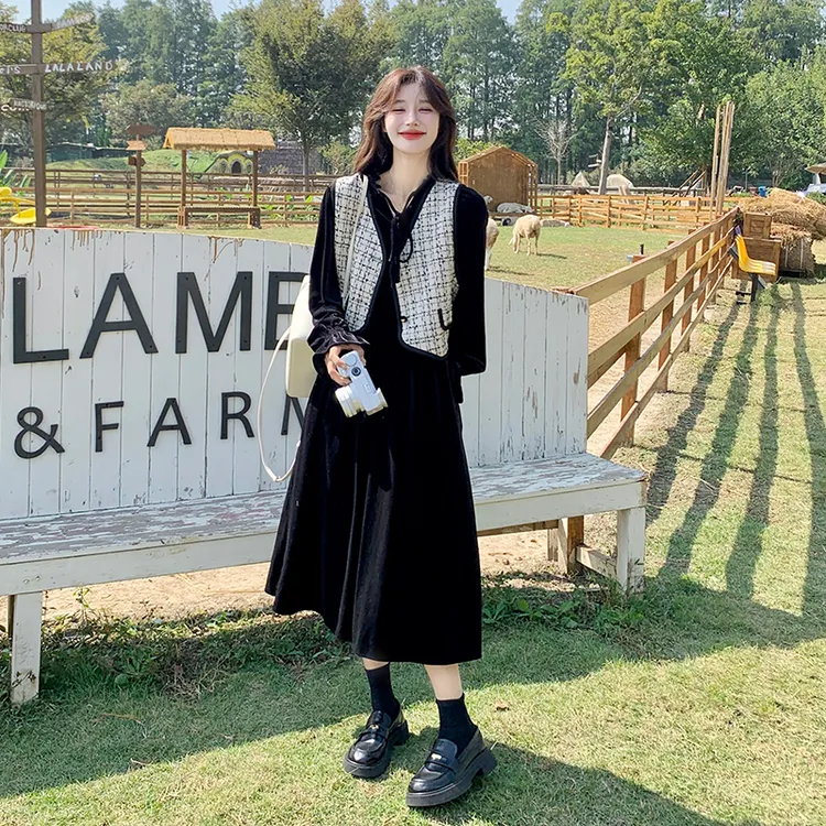 黑色连衣裙小香风马甲套装女2025早春季新款盐系穿搭轻熟风两件套