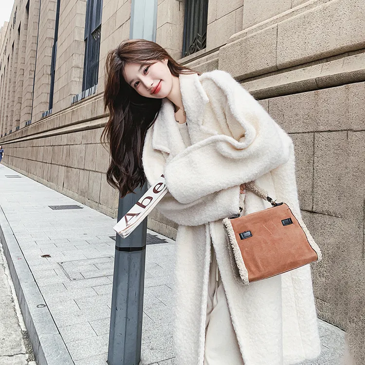 米白色圈圈呢加厚毛呢外套女2025冬季新款宽松阔型呢子中长款大衣