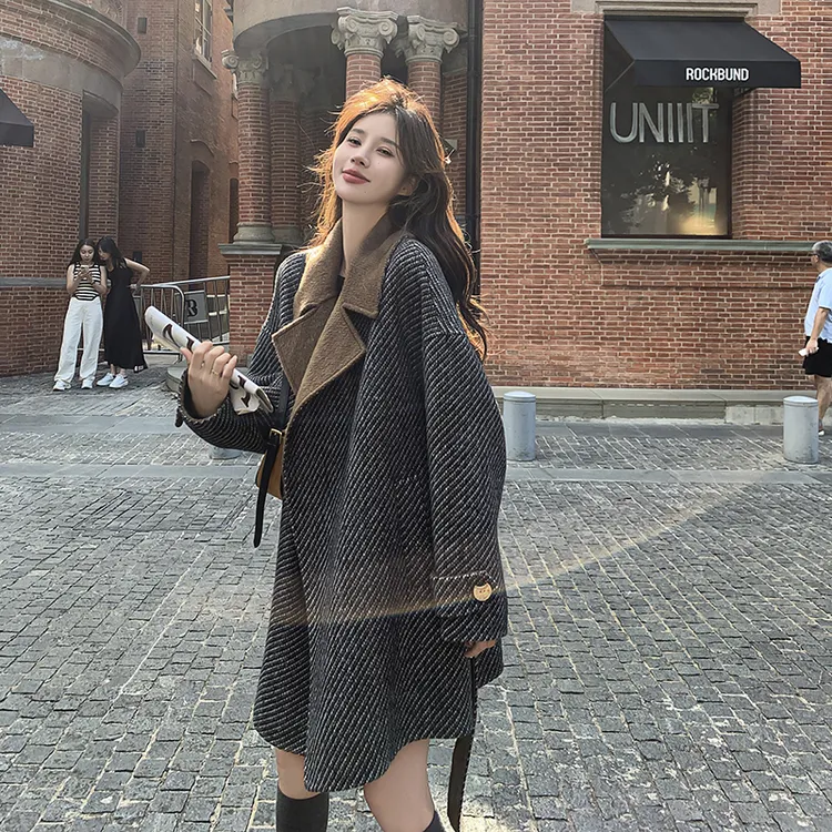 美拉德条纹毛呢外套女秋冬2025新款轻熟风西装领呢大衣赫本风爆款