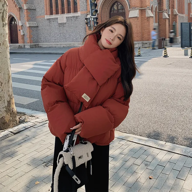 围脖款红色羽绒服女短款小个子2024冬新款韩系休闲保暖面包服外套