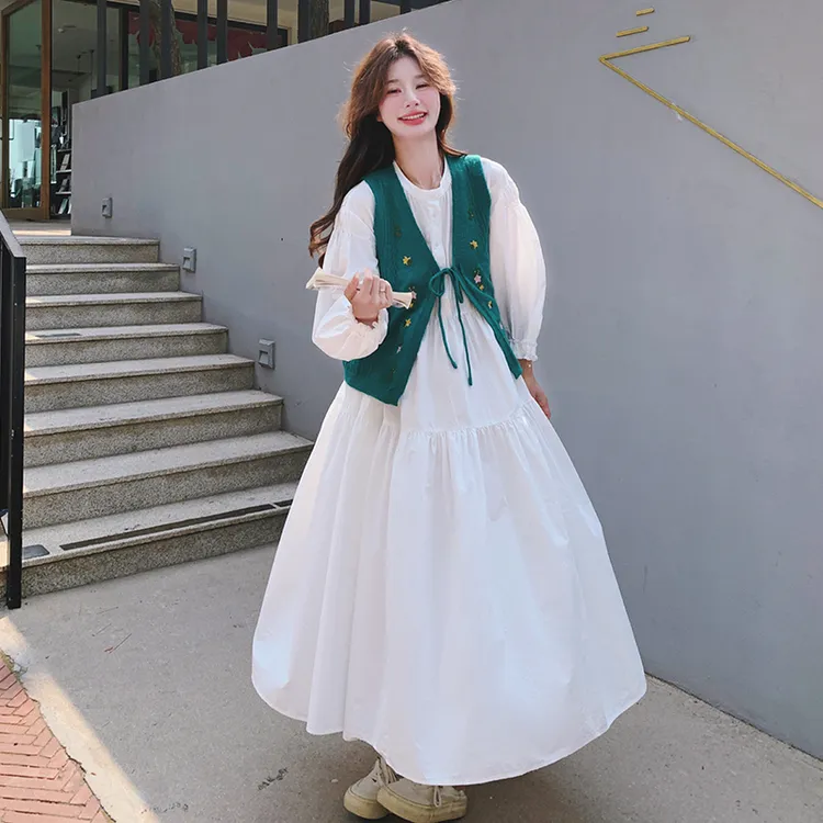 学院风复古绿针织马甲2024新款女气质温柔风设计感宽松连衣裙套装