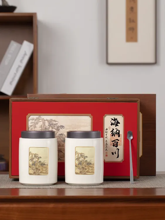 正宗滇红礼盒装云南凤庆茶叶2024新茶古树红茶浓香高档礼品送礼