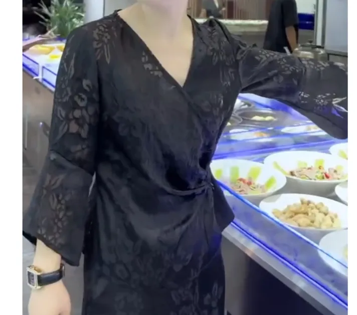 时尚潮流百搭精品女装zsx1681