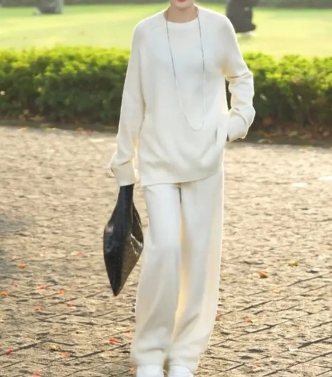 时尚潮流百搭精品女装zsx16086