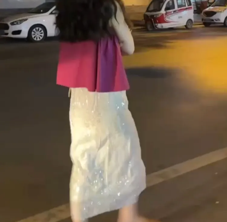 时尚潮流百搭精品女装zsx23617