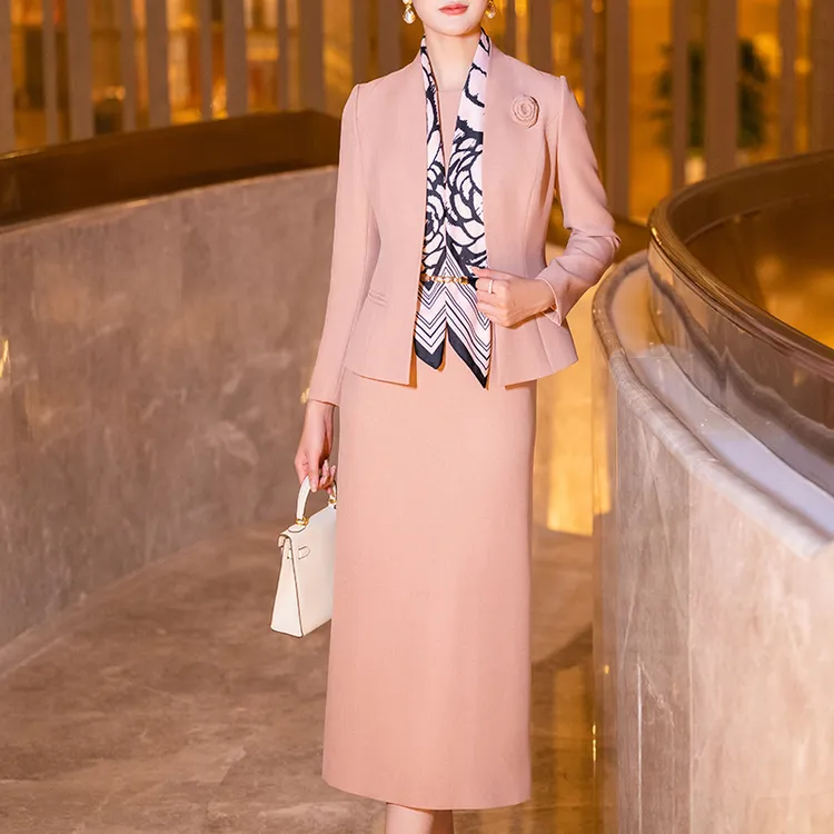 套装女神范显瘦洋气休闲小香风气质婚庆长袖装轻奢复古喜婆婆女儿