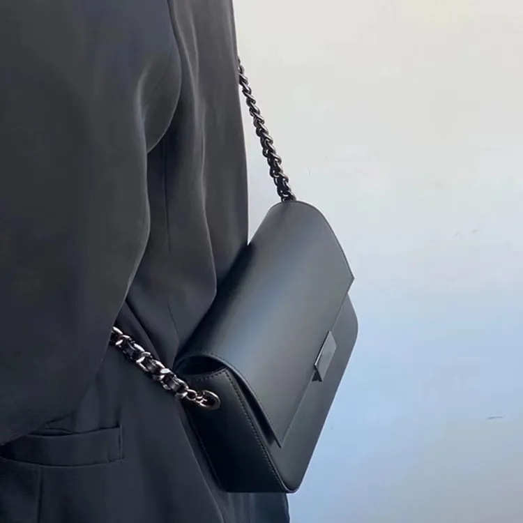 包包女2025新款潮高级感质感小众设计今年流行时尚链条斜挎包爆款