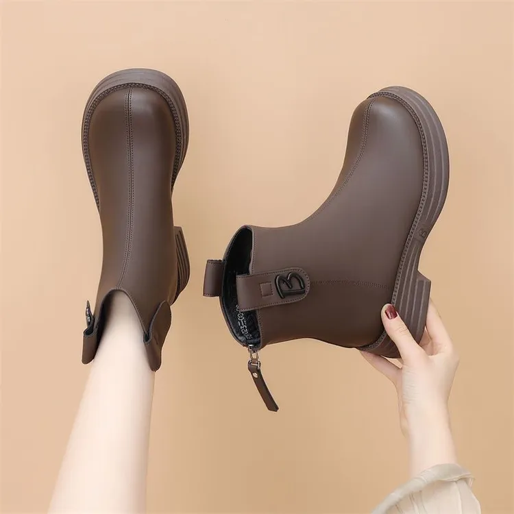 马丁靴女鞋2024新款爆款秋冬季切尔西靴子英伦风咖色软皮短靴单靴